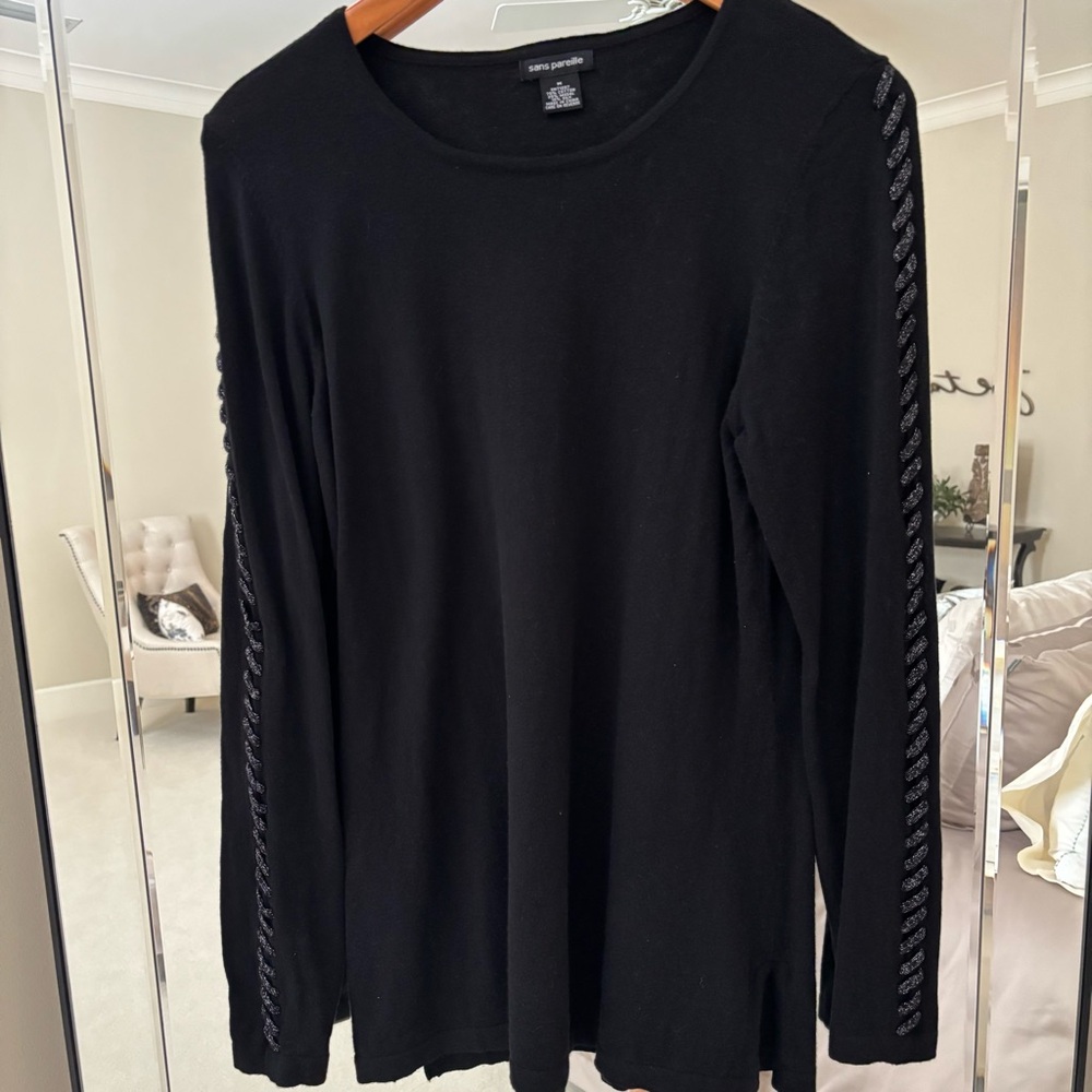 Sans Pareille Black Long Sleeve Sweater size M